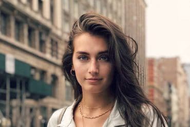 Naked Truth Of Jessica Clements - Age, Boyfriend, Net Worth