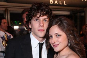 Naked Truth Of Jesse Eisenberg's Wife - Anna Strout – Wiki