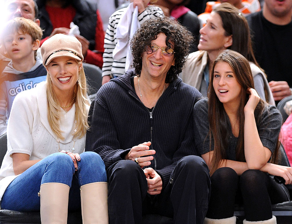 Howard Stern with his daughters.